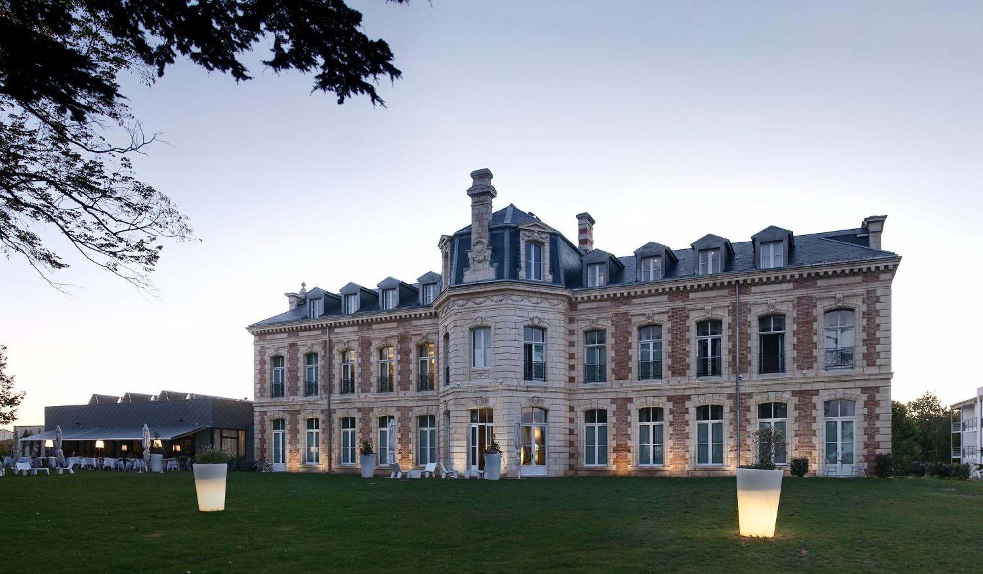 Hotel Et Spa Du Chateau Lagord Exteriér fotografie
